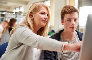 Level 4 NVQ Diploma in Advice and Guidance (RQF)